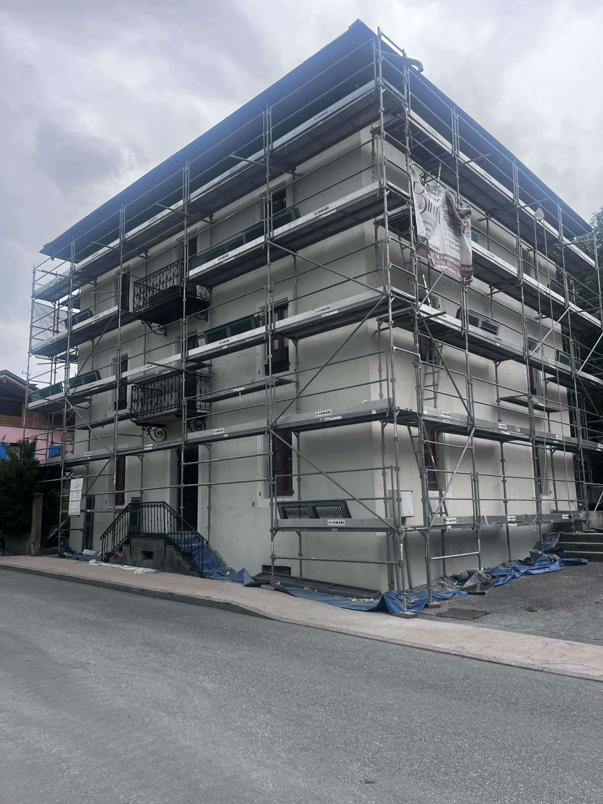 551803967_1131220995100197_5123567898572907797_n